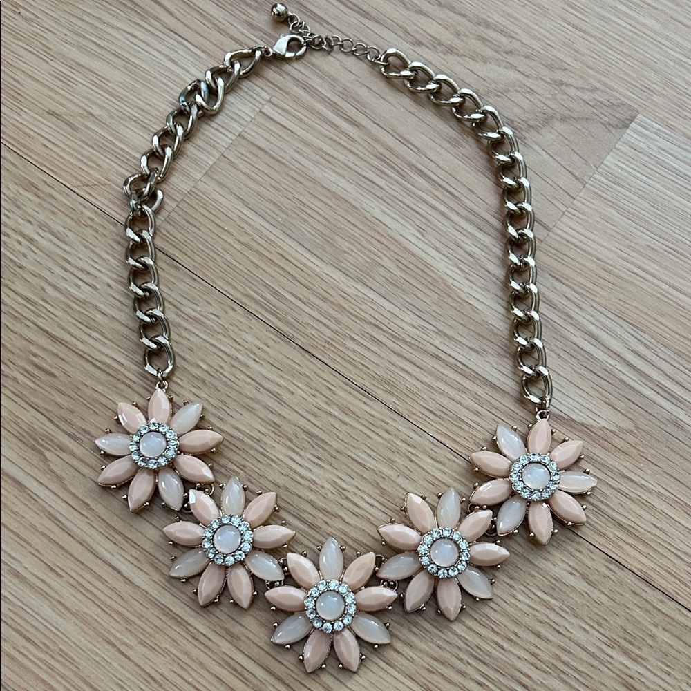 Floral statement necklace